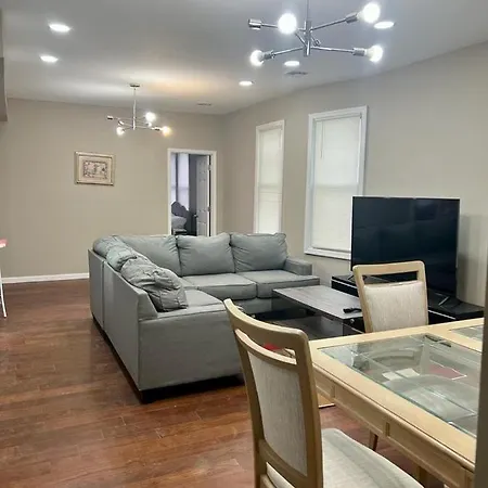 Z & Z Apartment 3
